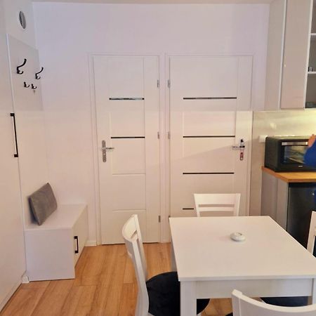 Apartament Przy Deptaku Jelenia Gora Luaran gambar